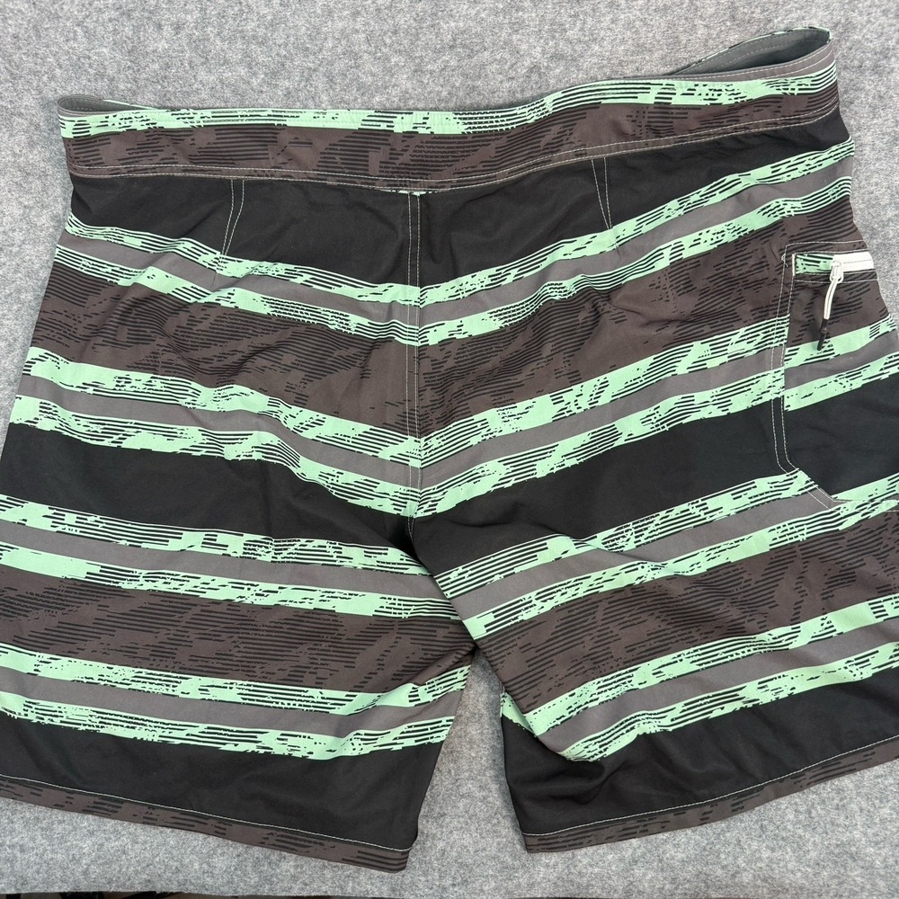 Under Armour Heat Gear‎ Board Shorts Mens 42 Swim Trunks Loose Fit Green Black - Picture 5 of 13